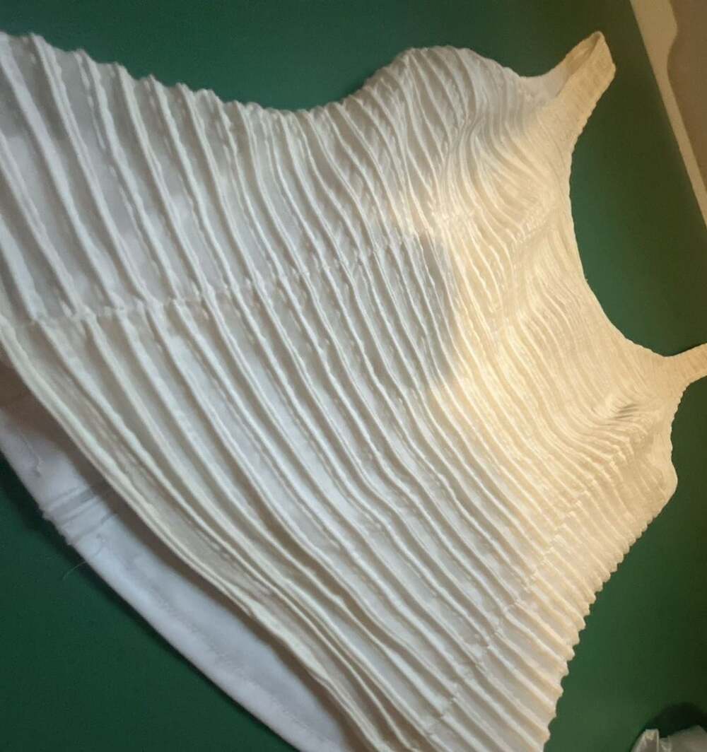 JS Collections Tank Top Size 8 White Textured Ribbed Sleeveless - Picture 2 of 6